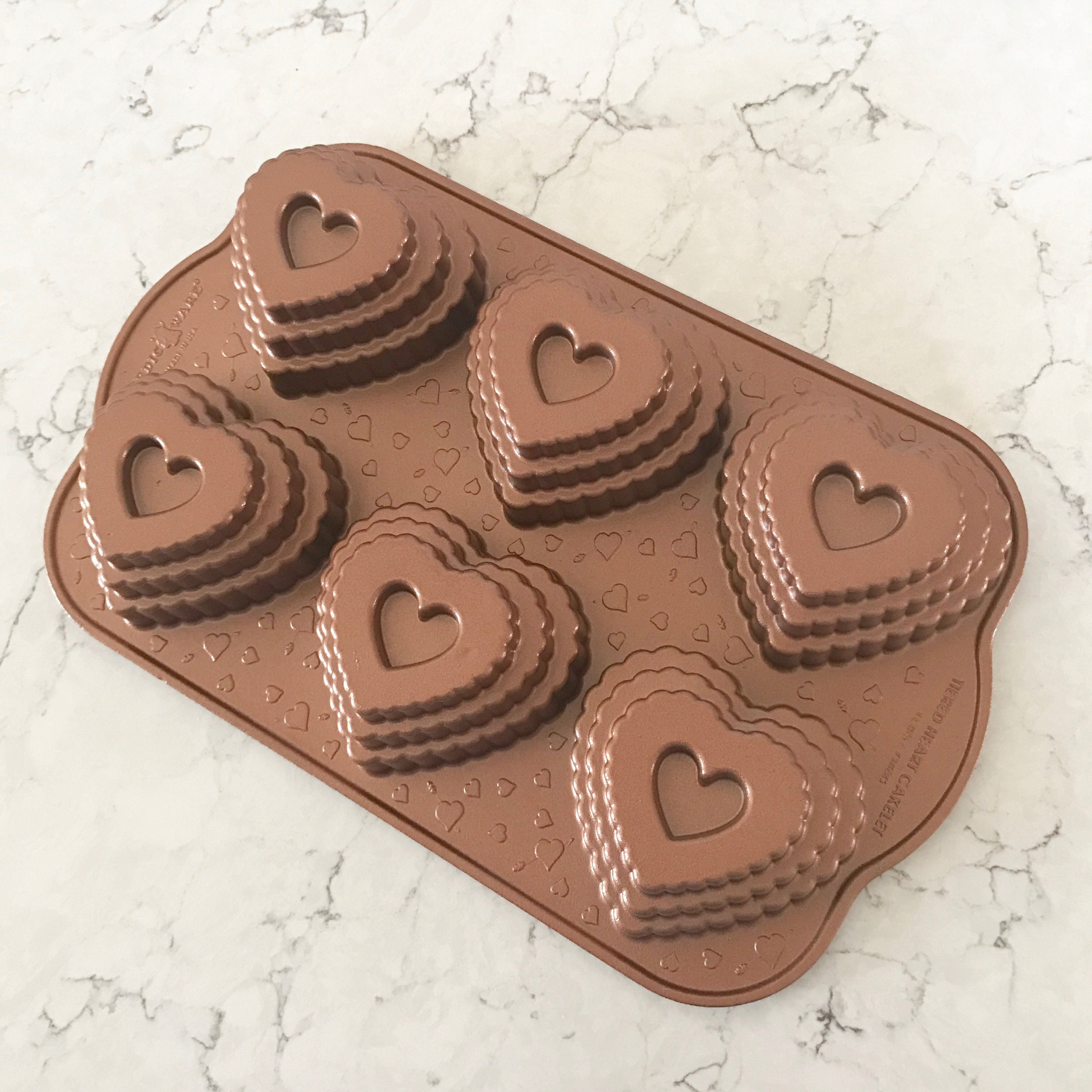 Tiered Heart Cakelet Pan