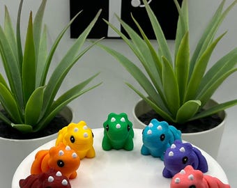Triceratops / Impreso en 3D / Articulado y flexible / Ayuda sensorial para el TDAH / Juguete antiestrés / Opción de llavero / Mini animal lindo