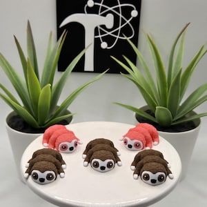 Sloth | 3D Printed | Articulated Flexi Wiggle | ADHD Sensory Aid | Fidget Toy | Keychain Option | Cute Mini Animal