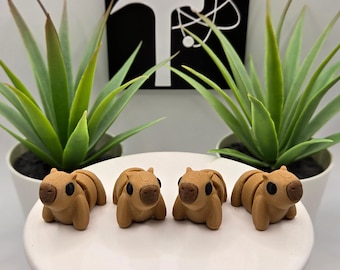 Capybara | 3D Printed | Articulated Flexi Wiggle | ADHD Sensory Aid | Fidget Toy | Keychain Option | Cute Mini Animal