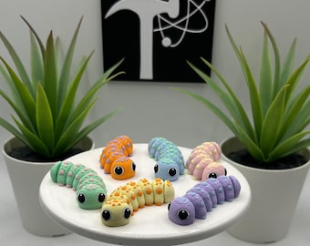 Caterpillar | 3D Printed | Articulated Flexi Wiggle | ADHD Sensory Aid | Fidget Toy | Keychain Option | Cute Mini Animal