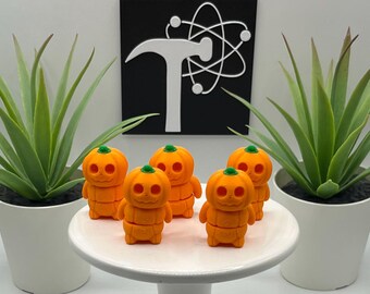 Pumpkin | 3D Printed | Articulated Flexi Wiggle | ADHD Sensory Aid | Fidget Toy | Keychain Option | Cute Mini Character