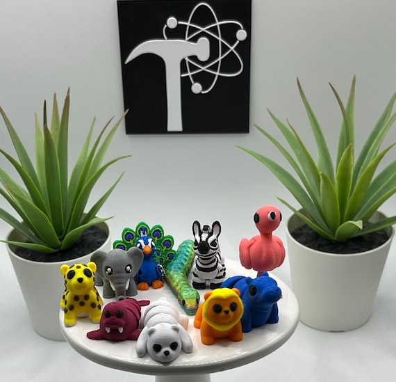 Polar Bear Storytime Set | 3D Printed | Articulated Flexi Wiggle | ADHD Sensory Aid | Fidget Toy | Baby Animals