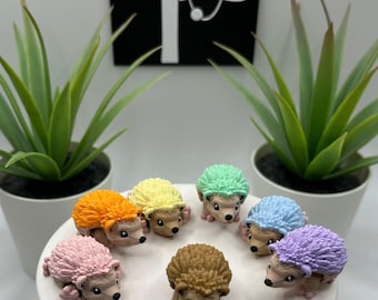 Hedgehog | 3D Printed | Articulated Flexi Wiggle | ADHD Sensory Aid | Fidget Toy | Keychain Option | Cute Mini Animal