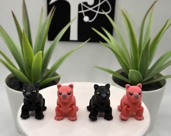 Panther | 3D Printed | Articulated Flexi Wiggle | ADHD Sensory Aid | Fidget Toy | Keychain Option | Cute Mini Animal