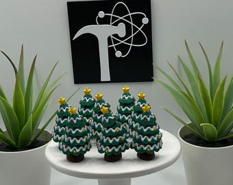 Christmas Tree | 3D Printed | Articulated Flexi Wiggle | ADHD Sensory Aid | Fidget Toy | Keychain Option | Cute Mini Character