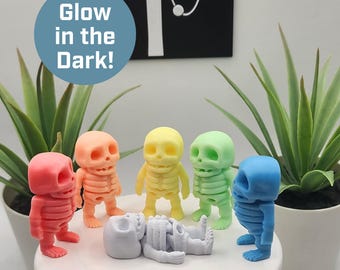 Skeleton | Glow in the Dark | 3D Printed | Articulated Flexi Wiggle | ADHD Sensory Aid | Fidget Toy | Keychain Option | Cute Mini Character