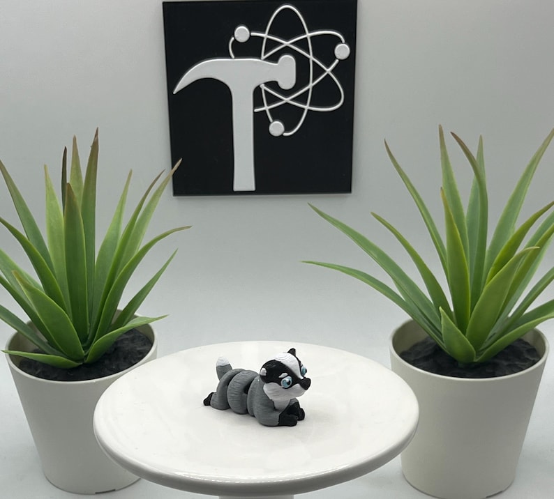 Badger | 3D Printed | Articulated Flexi Wiggle | ADHD Sensory Aid ...
