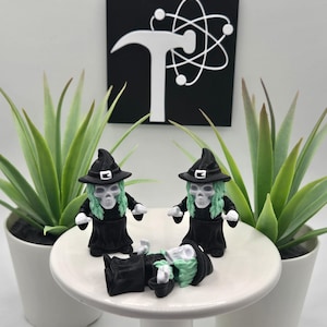 Skeleton Witch | 3D Printed | Articulated Flexi Wiggle | ADHD Sensory Aid | Fidget Toy | Keychain Option | Cute Mini Character