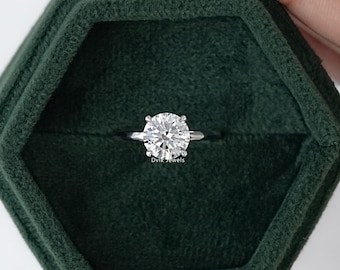 Round Cut Lab Grown Diamond Solitaire Engagement Ring, 14K Solid Gold Ring, Claw Prong Set CVD Diamond Ring, Anniversary Ring Gift For Love