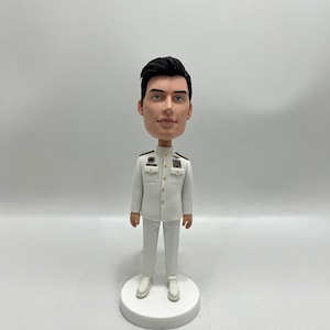 Custom Navy Officer Bobblehead - Handmade personalized souvenir, special Christmas gift for military loved ones.Military retirement souvenir