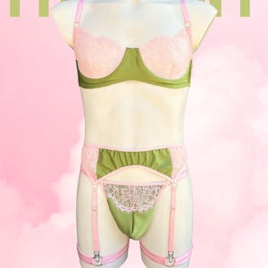 Femboy Lingerie Pink Green Set – Men’s Lace Bra, Panty & Garter Belt, Crossdresser Lingerie, Gay Sissy Underwear, Mens Sexy Lingerie