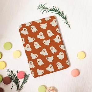 Cute Ghost Pattern Kindle Case,PaperWhite 6.8&#39;&#39; 5/7/8/10th Cover,Clear Back Sleeve,Colorsoft KPW6 Gen11 2019/2024 Personalized Gift for Her
