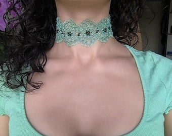 Collana girocollo in pizzo verde: collana boho all'uncinetto con perline Miyuki