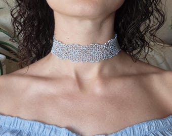 Collana girocollo in pizzo argentato: collana boho all'uncinetto con perline di vetro