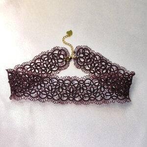 Burgundy Tatting Lace Choker: Handmade Frivolité Necklace, Elegant Lace Jewelry image 4