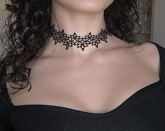Handmade Black Lace Choker: Tatting Necklace with Glass Beads
