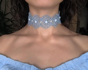 Collana girocollo in pizzo blu: collana boho all'uncinetto con perline di vetro