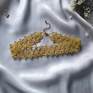 Tatting Lace Choker: Golden Metallic Thread, Glass Beads