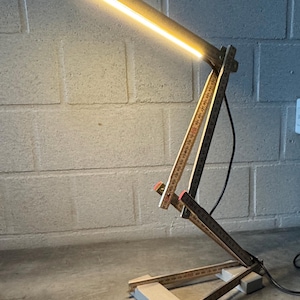 Zollstock LED Lampe aus Holz – Design Tischlampe, Geschenk für Handwerker, Werkstatt & Büro image 1