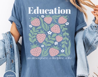 Camiseta Charlotte Mason con colores cómodos, camiseta Living Books, estilo de educación en casa, CM Mama, regalo para el Día de la Madre para mamás cristianas que educan en casa.