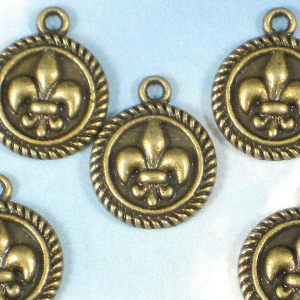 8 Bronze Fleur de Lis Round Charms Rope Edge Disk Dangles Antiqued NOLA Cajun (P142)