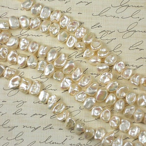 Keishi Pearls Creamy White Side Drilled Hong Kong Top Quality High Luster 4092 image 3