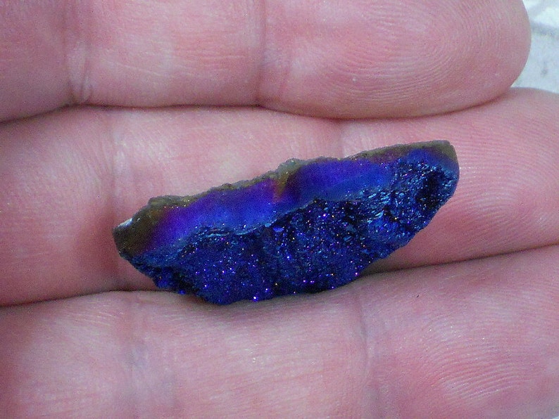 D2211 Blue Druzy Heart 35mm Crystal Drusy Cabochon Metallic Coated