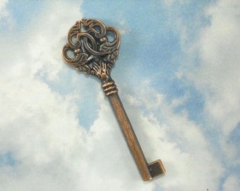 1 XL Fancy Skeleton Key Antique Copper Tone Perfect for Santa 3-1/2" Big 2 Sided 89mm (P1853)