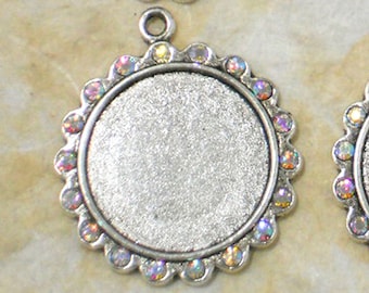 4 AB Rhinestones Scallop Bezel 22mm Trays Settings Silver Tone Pendants (P2088)