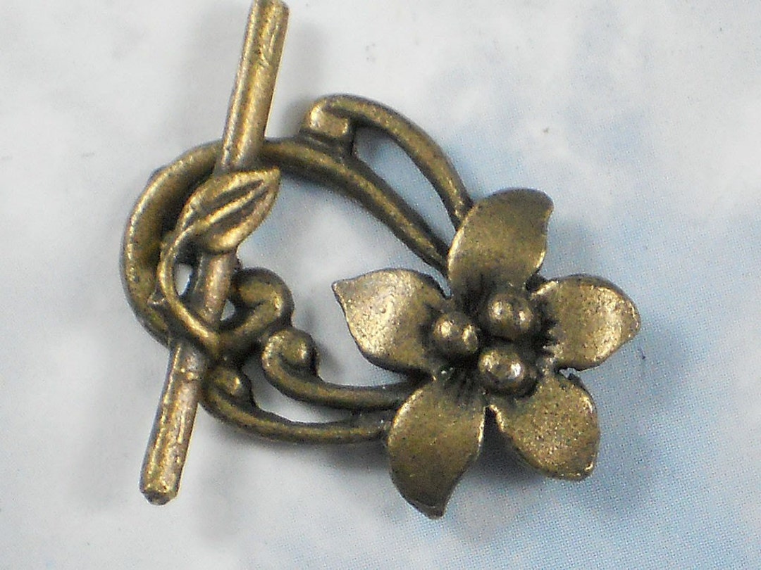 Broche Vintage Fleur Rose Et Blanche Ovale - Céramique, France, Fermoir En V, 5,2 Cm - Superbe état