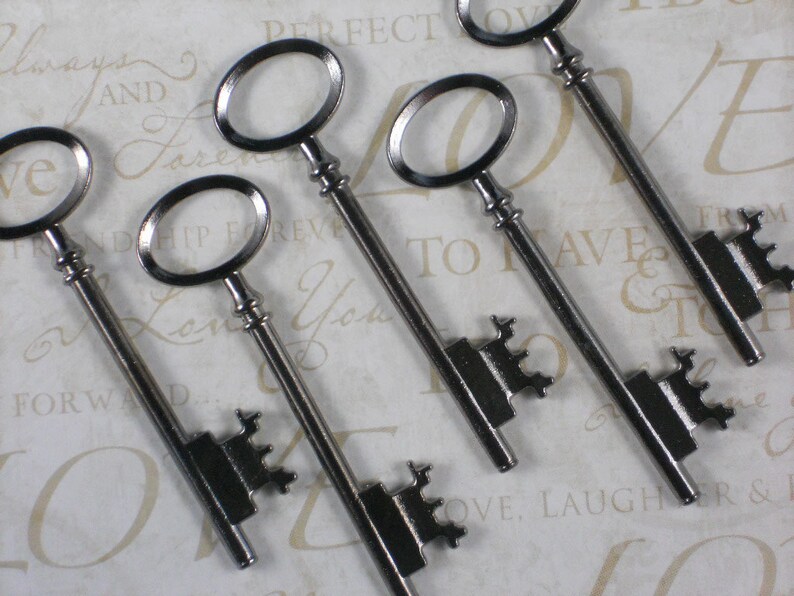 10 XL Skeleton Keys Gun Metal Black for Wedding Favors Big 79mm Long P1282 10 image 1