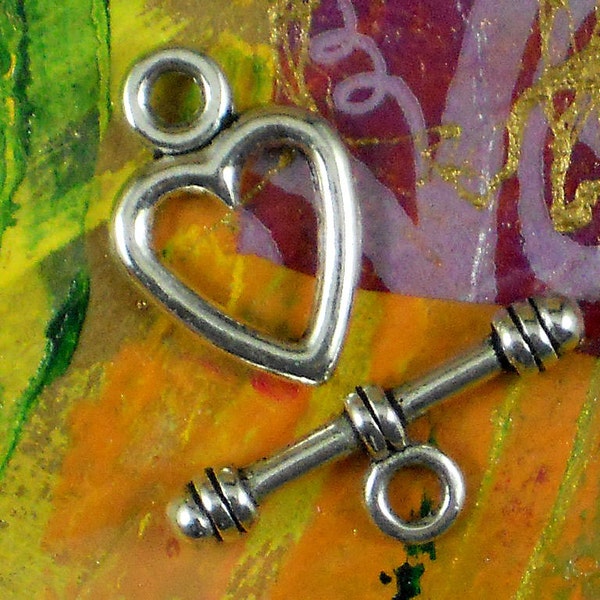 6 HEART Toggle Clasps Antiqued Silver Tone Bracelet Closure (P647)