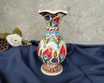 Handmade Kintsugi Ceramic Vase: Iznik Art, Gold Repair