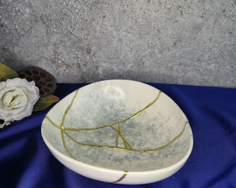 Handmade Kintsugi Bowl: Gold Repair Ceramic Art - Wabi Sabi Decor