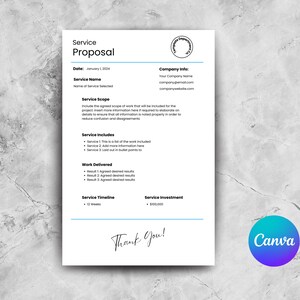 Puede incluir: Una plantilla de propuesta de servicio en blanco y negro con el título "Service Proposal" y la fecha "January 1, 2004". La plantilla incluye secciones para el nombre del servicio, el alcance del servicio, los servicios incluidos, el trabajo entregado, la línea de tiempo del servicio y la inversión del servicio.