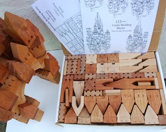 Handmade Wooden Toy Castle Building Blocks 133pc USA