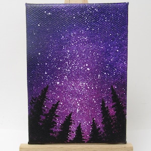Viola Galaxy Mini Pittura, Scena cielo notturno, Siluetta albero, Nero magenta, Paesaggio naturale, Arte originale, Acrilico su tavola di tela, ACEO