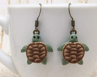 Sea Turtle Dangle Earrings, Green & Brown, Polymer Clay, Cute Animal Jewelry, Summer Beach, Unique Women Gift, Ocean Wildlife