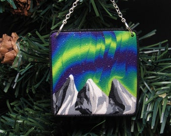 Northern Lights Ornament, Christmas Decoration, Mountain Landscape Scene, Green Purple, Polymer Clay, Original Art, Unique Gift, Aurora