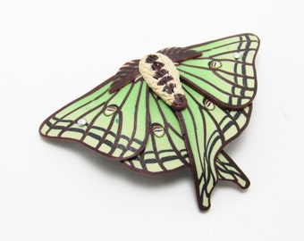 Spanish Moon Moth Barrette, Green Bronze, Luna Moth Hair Clip, Polymer Clay, Nature Inspired Jewelry, Unique Women’s Gift, Bug Lover Gift