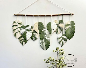 Handgemaakte macramé-muurhanger met monsterablad: boho-slaapkamerdecoratie
