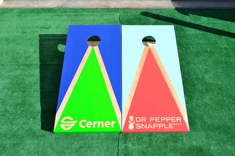 2 ANY LOGO customizable CORNHOLE /"Baggo/" 18/" Decals