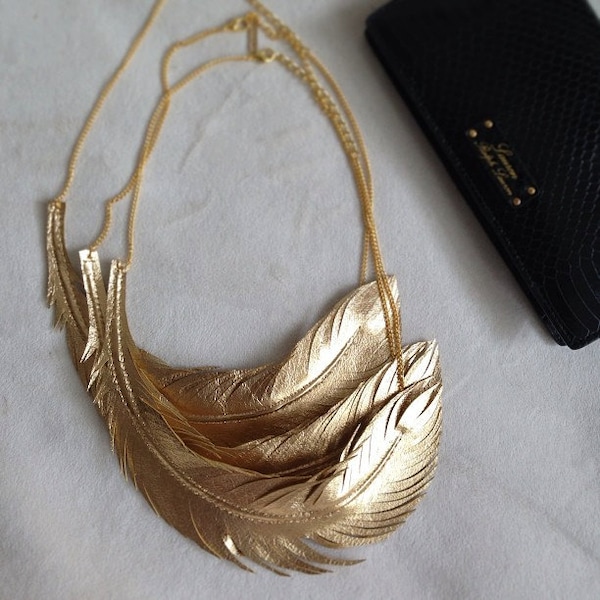 Leather Feather Necklace, Gold Feather Jewelry, Statement Necklace, Bohemian Jewlery, Gold Leather Necklace, Bridal Accessories