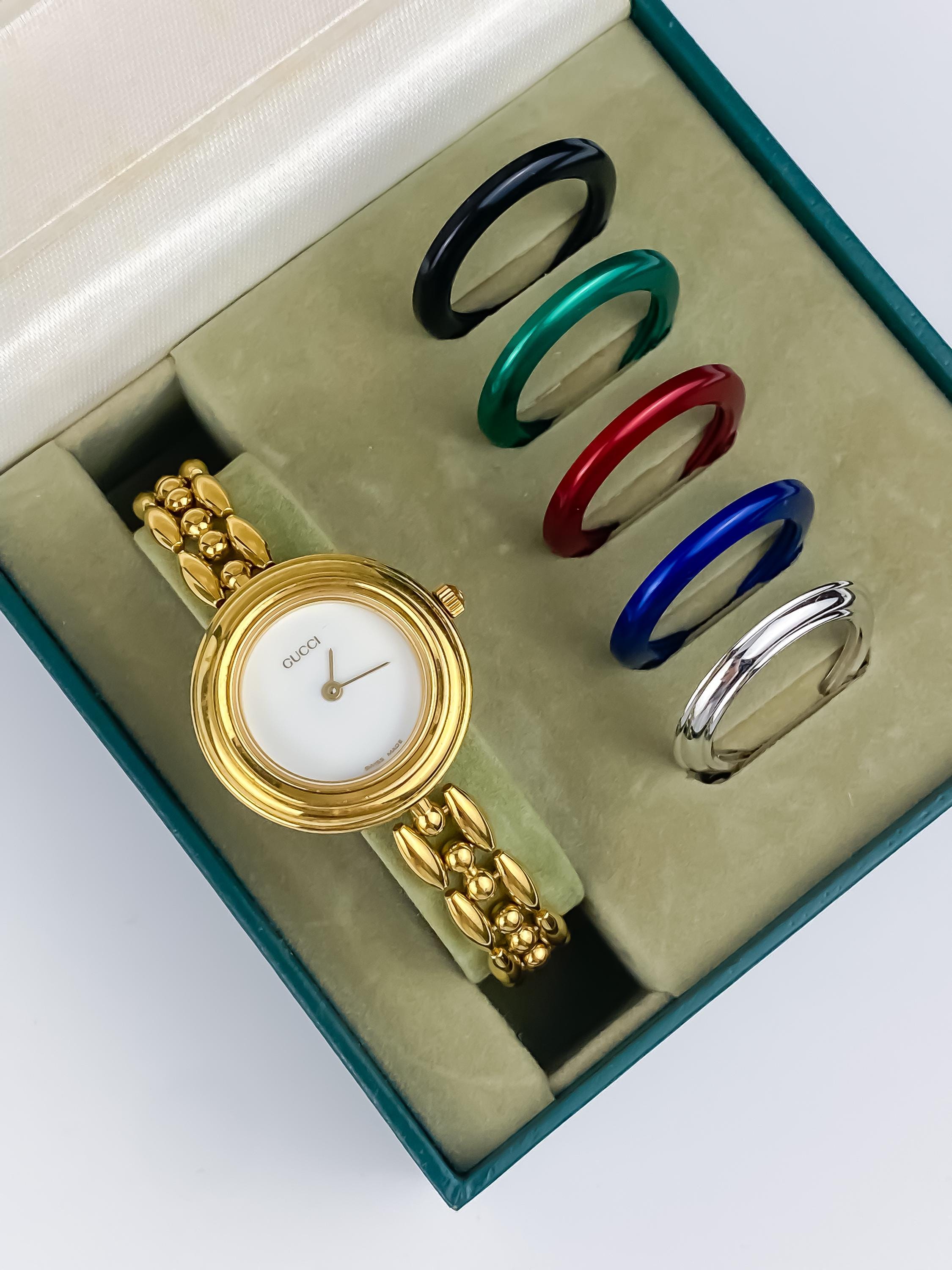 Vintage Gucci Watch With Interchangeable Bezel - Etsy Sweden display picture 1