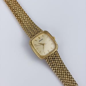 Seiko Gold Cocktail Vintage Watch Cushion Case Milanese Bracelet