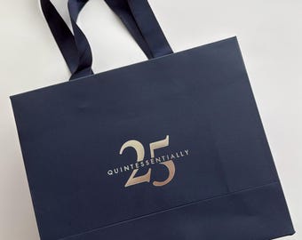 Juego de 50 bolsas de papel de lujo personalizadas con asas de cinta: embalaje de regalo boutique sostenible