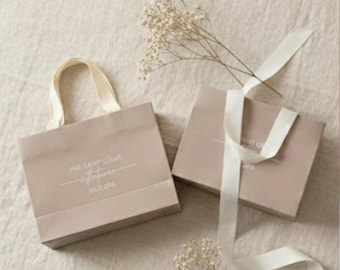 10 Customizable High-End Paper Bags with Satin Ribbon Handles – Sustainable Packaging for Boutiques
