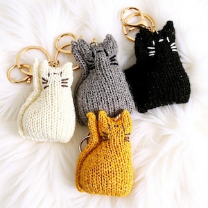 Hand Knitted Cat Keychain | Bag Charm| Amigurumi Car Pedant | Cat lover gift