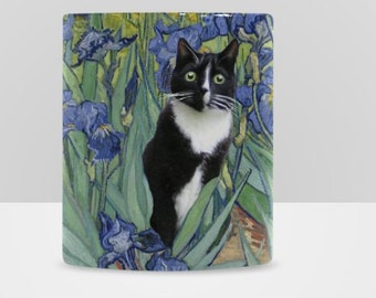 Taza "Gato de esmoquin" en el campo de iris de Van Gogh. Lindo regalo de amor con gatos. Taza para té y café.